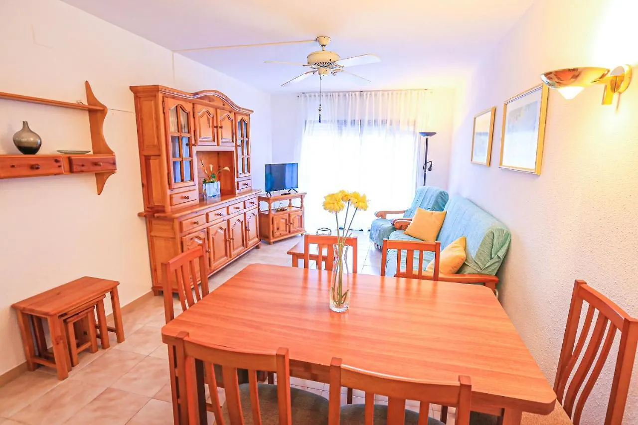Regata Litoral Costa Dorada - Only Families Apartment Cambrils 0*,  Spain