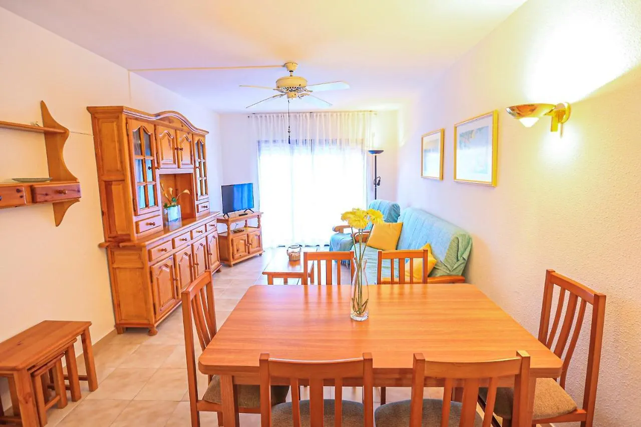 Regata Litoral Costa Dorada - Only Families Apartment Cambrils Spain